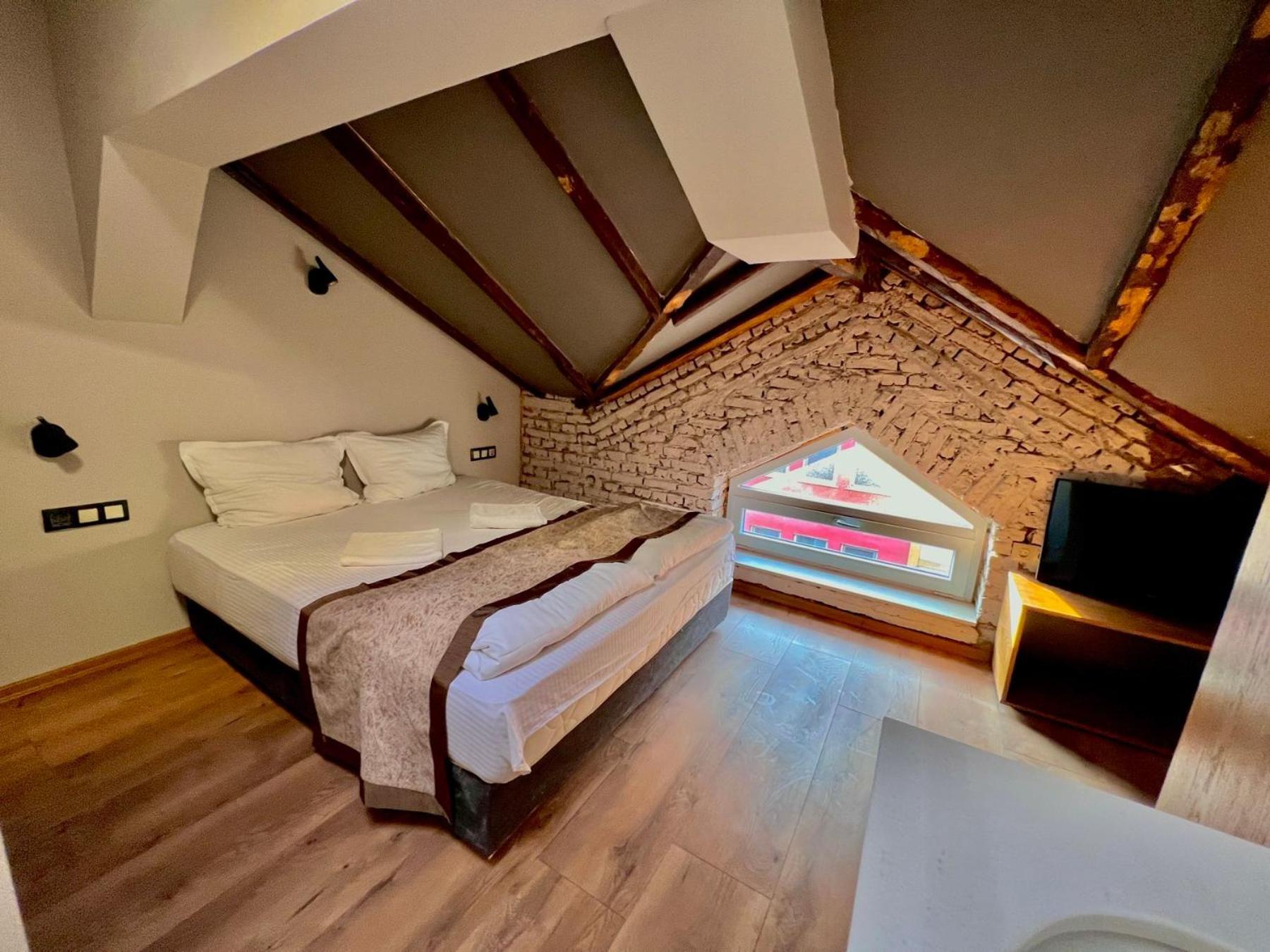 Hotel Just